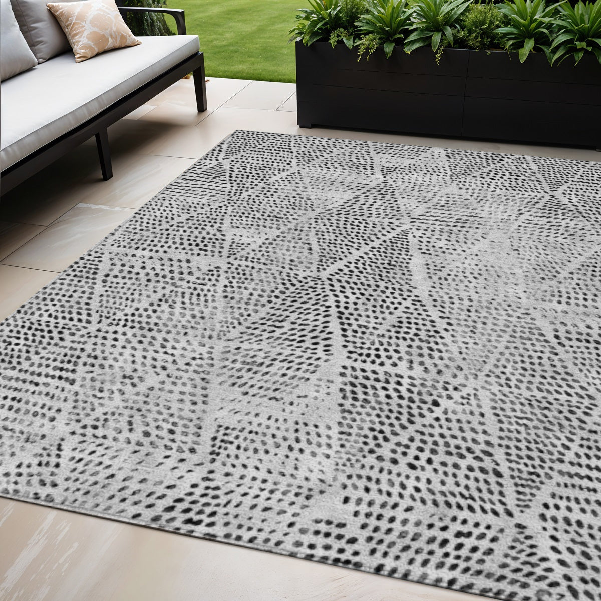5' X 8' Pewter Charcoal And Ivory Geometric Washable Indoor Outdoor Area Rug
