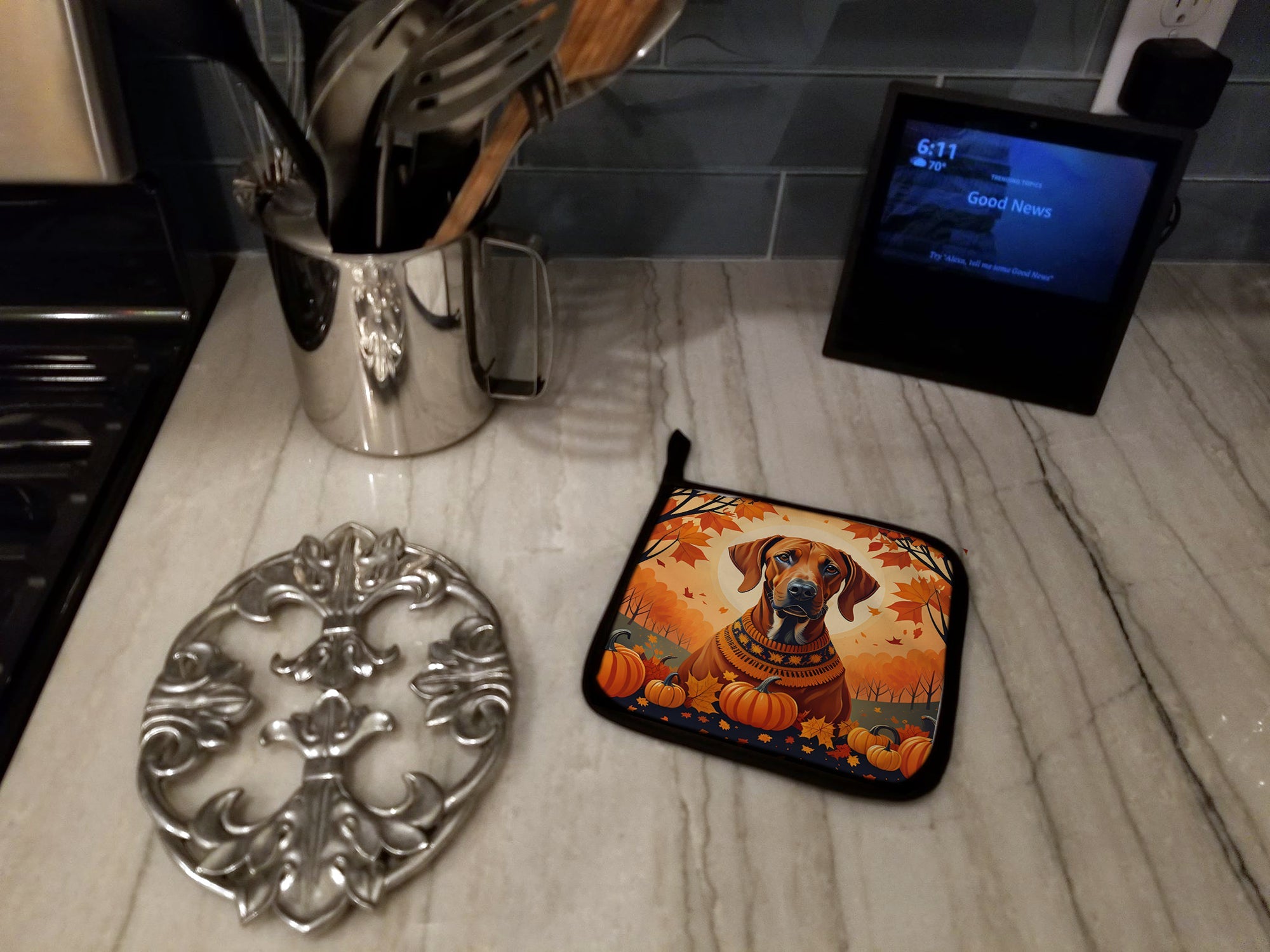 Rhodesian Ridgeback Fall Pair of Pot Holders