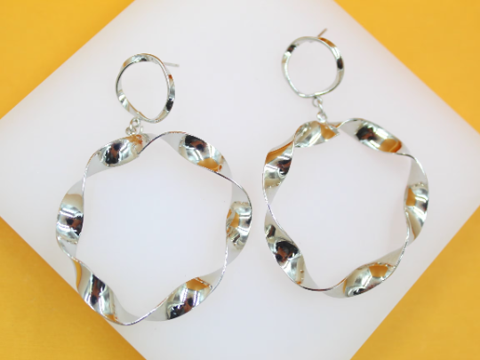 18K Gold/Rhodium Filled Thick Twisted Hoops Push Back Earrings (K348)