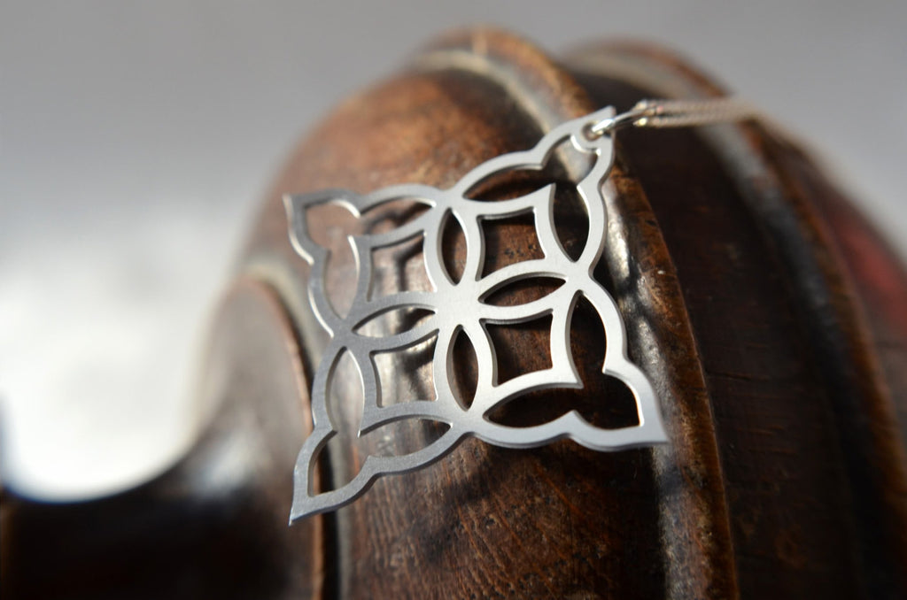 Moorish Diamond Pendant in stainless steel